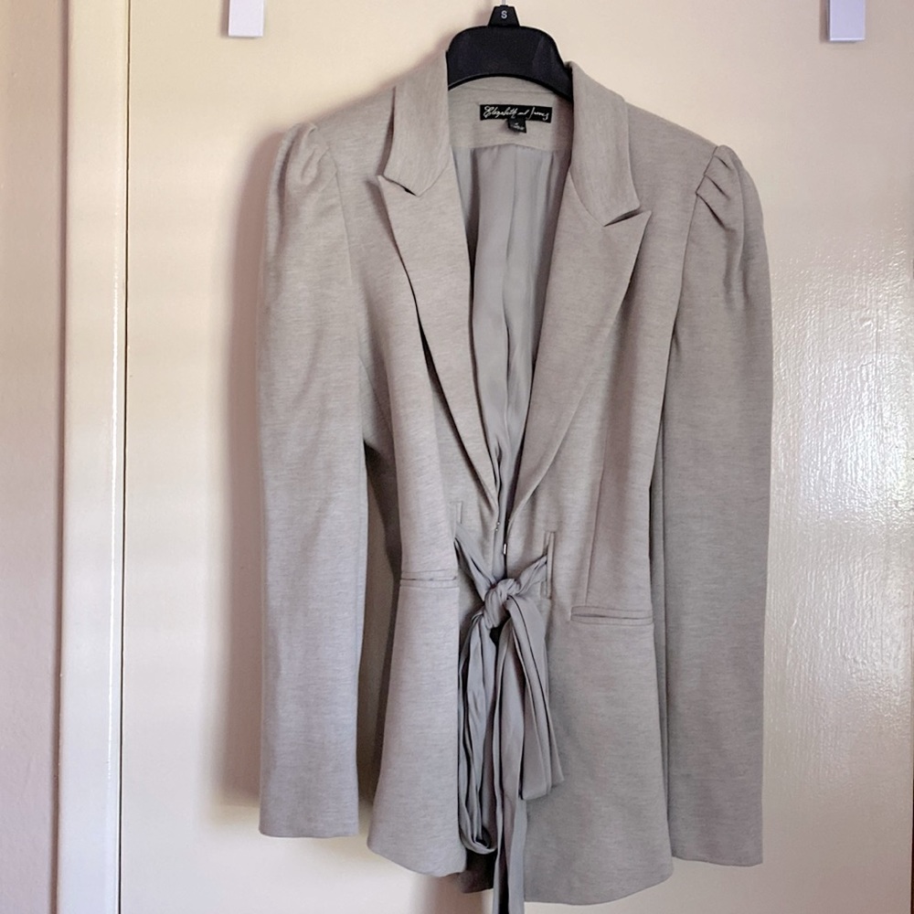 Elizabeth & James Gray Knit Tie-Waist blazer Size 8